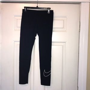 Nike Light Weight Cotton Blend Leggings